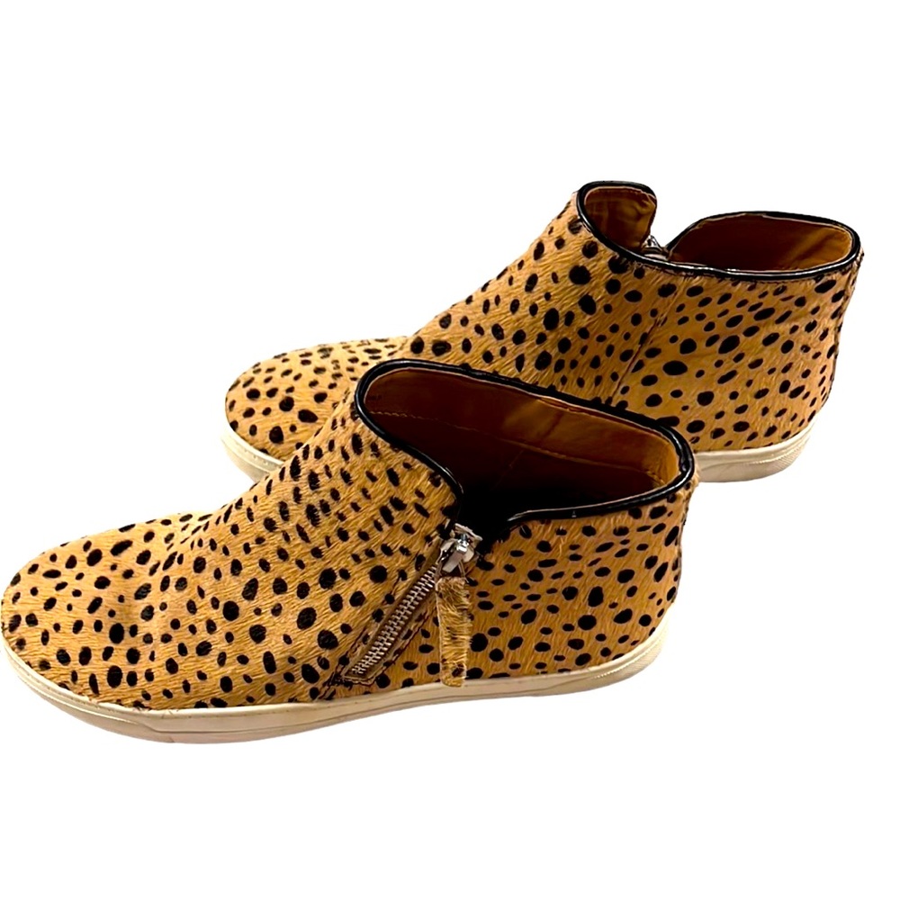 Crown Vintage Cow Hair Shoes 8.5